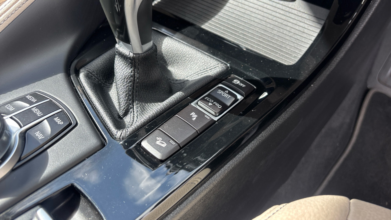 BMW X1 xDrive 20i [178] xLine 5dr Step Auto Petrol Estate